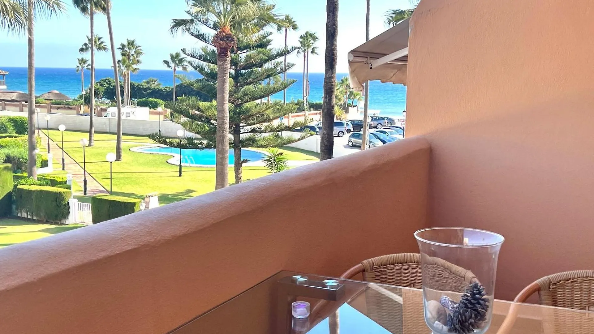 Marbella - Alicate Beachfront Apartment-9